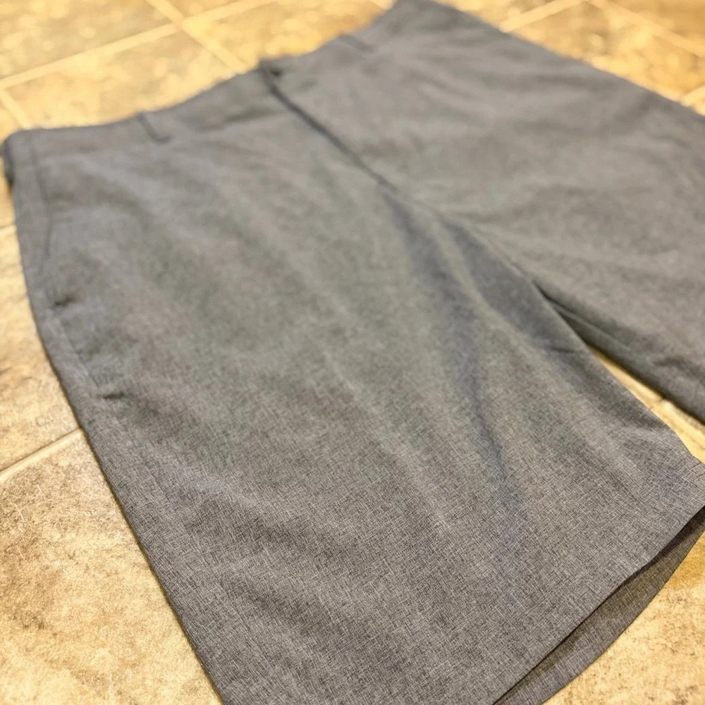 Ben Hogan Mens 44 Heather Grey Performance Golf Shorts Stretch Flat Front WT4414